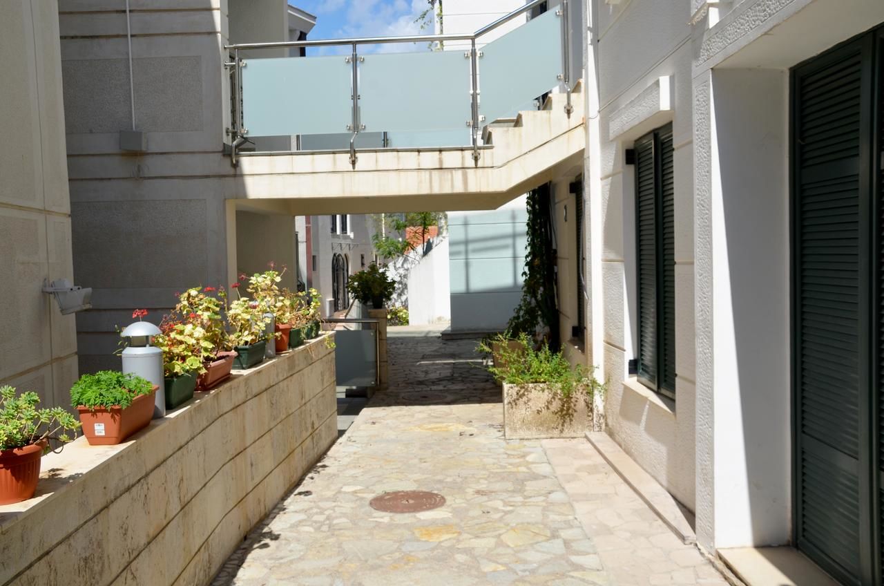 Апартаменты Apartments Secret Garden Свети-Стефан-41