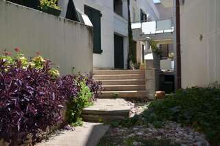 Апартаменты Apartments Secret Garden Свети-Стефан Апартаменты с 1 спальней и террасой-49