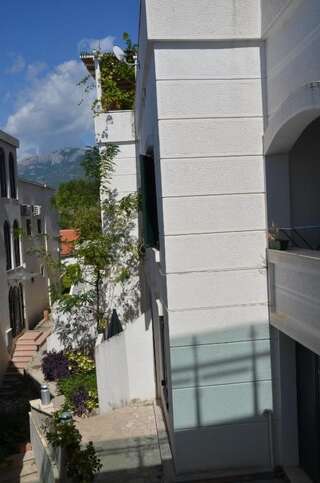 Апартаменты Apartments Secret Garden Свети-Стефан Апартаменты с 1 спальней и террасой-50